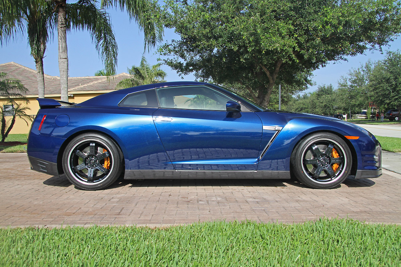 Black Edition Wheels on my Pearl Blue GT-R.... | Nissan GT-R Forum