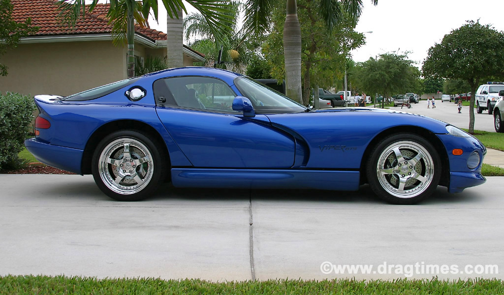 dodge viper gts. of the Blue and White GTS,
